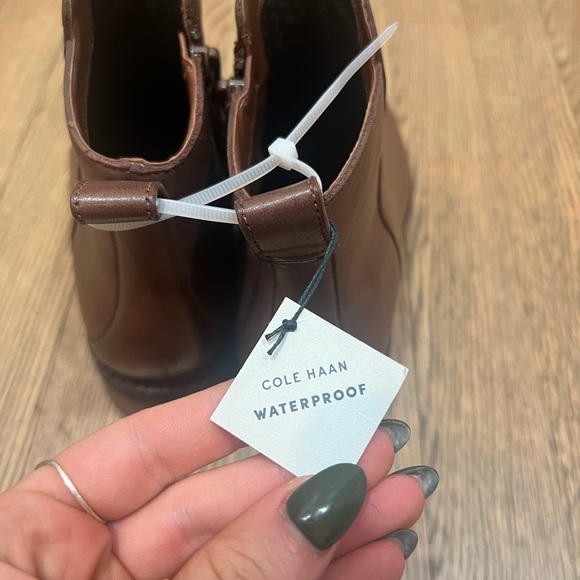 NWT Cole Haan Leather Waterbroof River Chelsea Bootie- Brown Size 6 - Picture 12 of 12